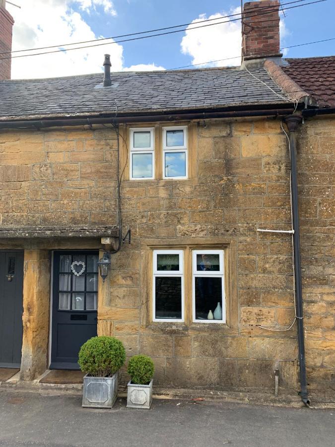 Cottage In The Heart Of Montacute Eksteriør bilde